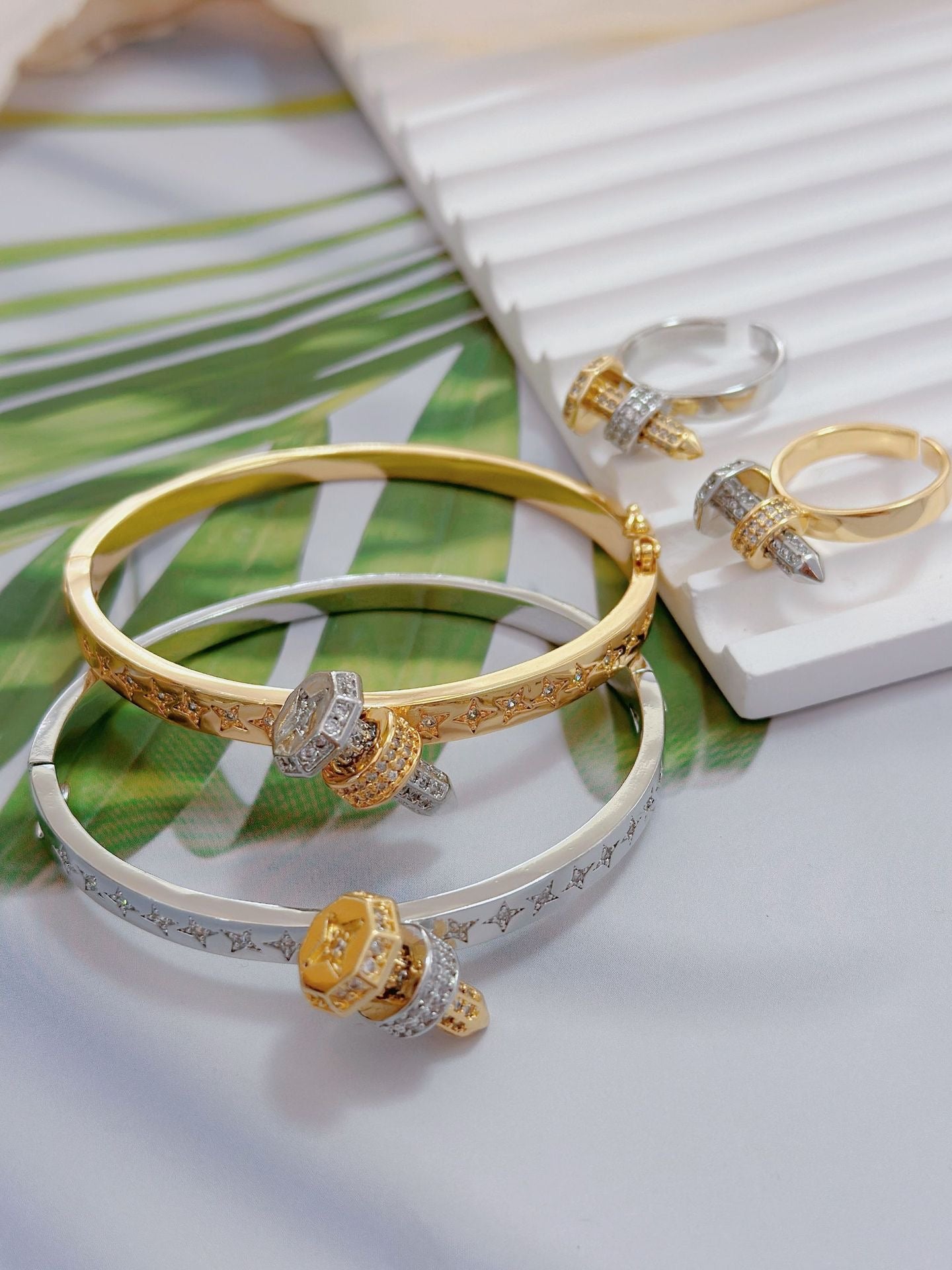 Star Pavé Bangle & Ring Set
