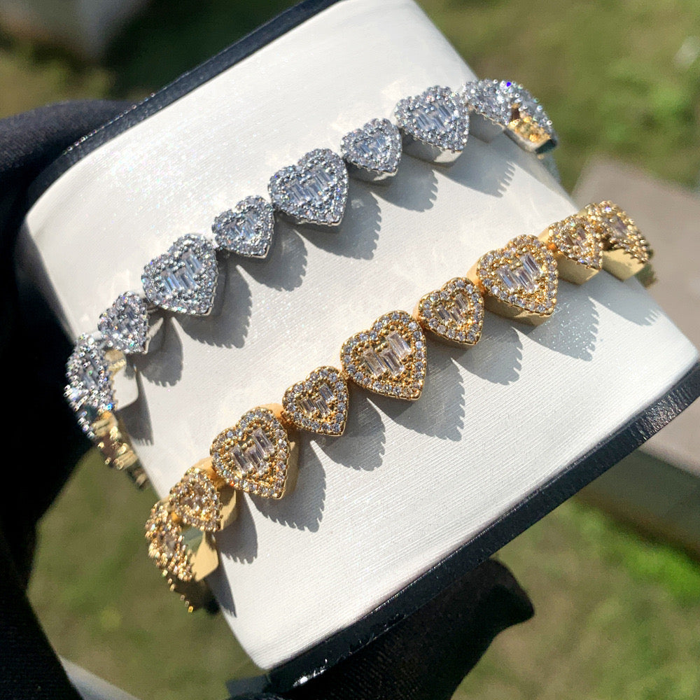 Luxe Iced Heart Tennis Bracelet (Gold / Silver)