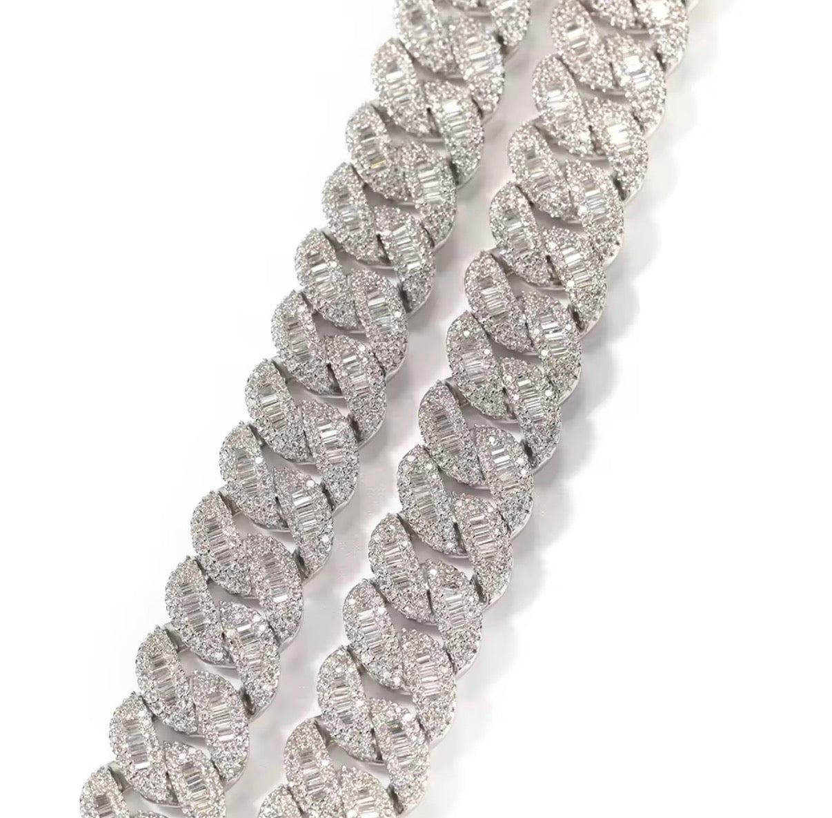 Baguette + Pavé Hybrid Cuban