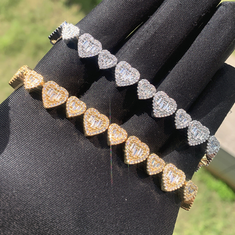 Luxe Iced Heart Tennis Bracelet (Gold / Silver)