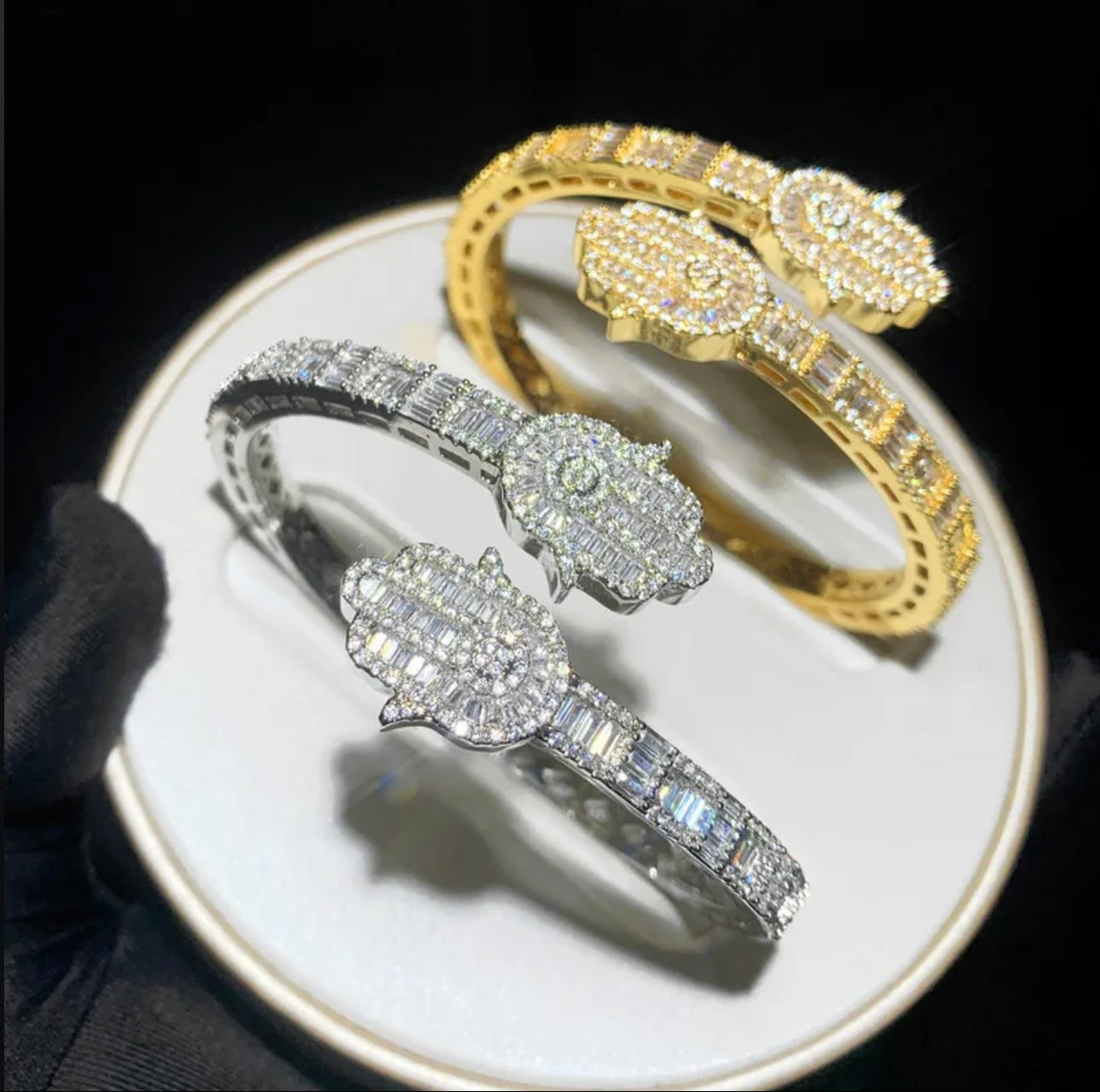 Eternal Hamsa Baguette Cuff