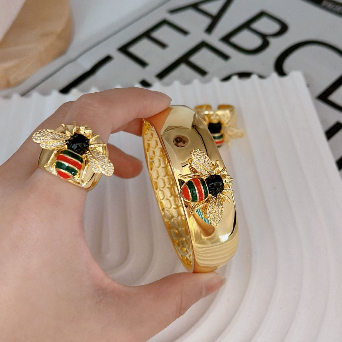 Imperial Hive™ Enamel Bee Luxe Set (Bracelet + Ring)